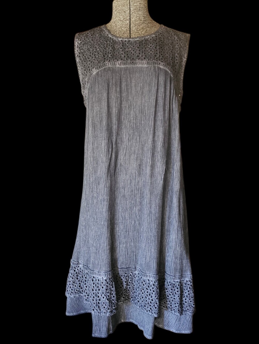 Knox Rose Gray Sleeveless Crochet-Trim Tunic